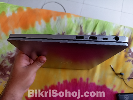 Dell latitude 7400